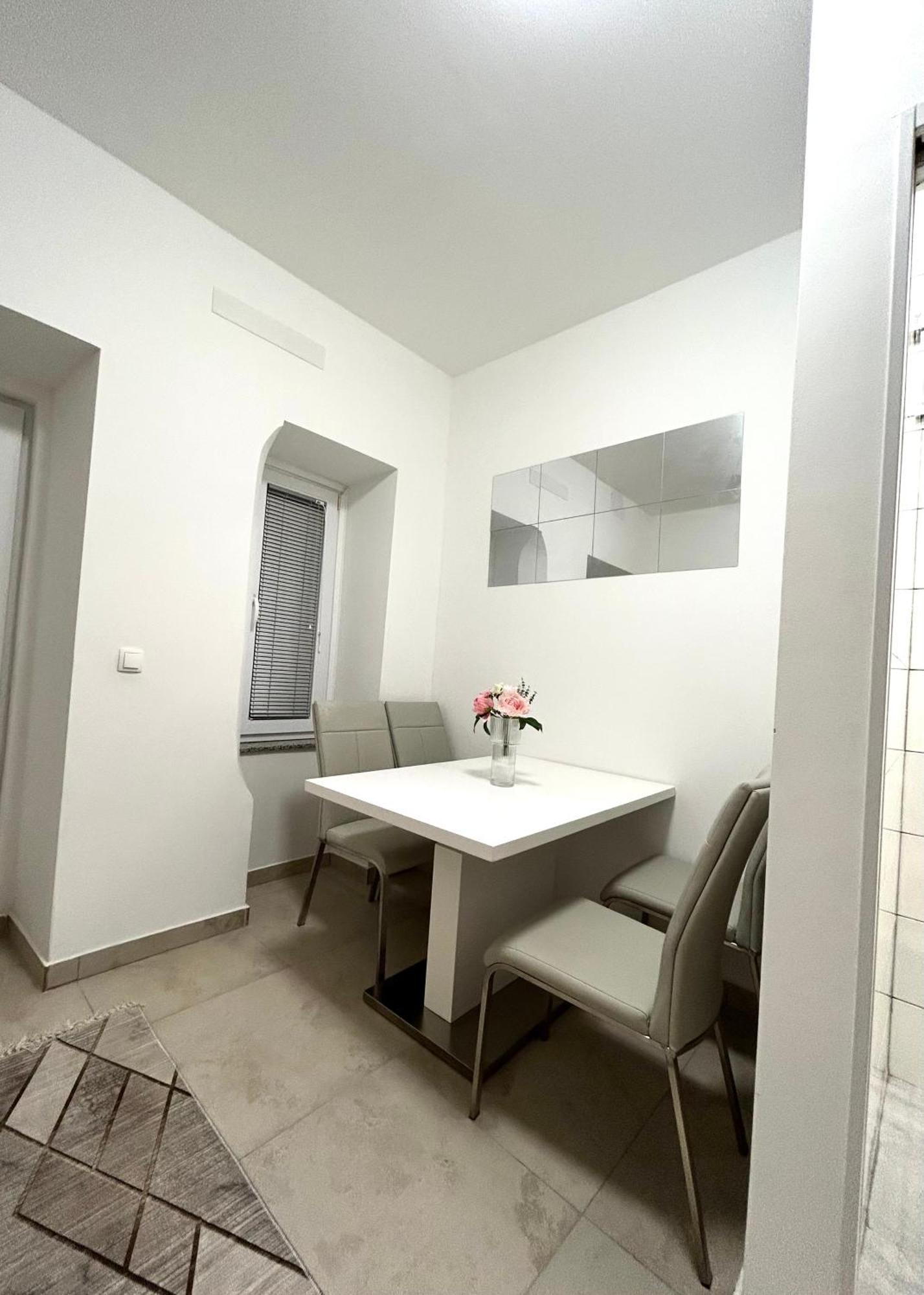 Grajski Kamen Apartment Maribor Extérieur photo